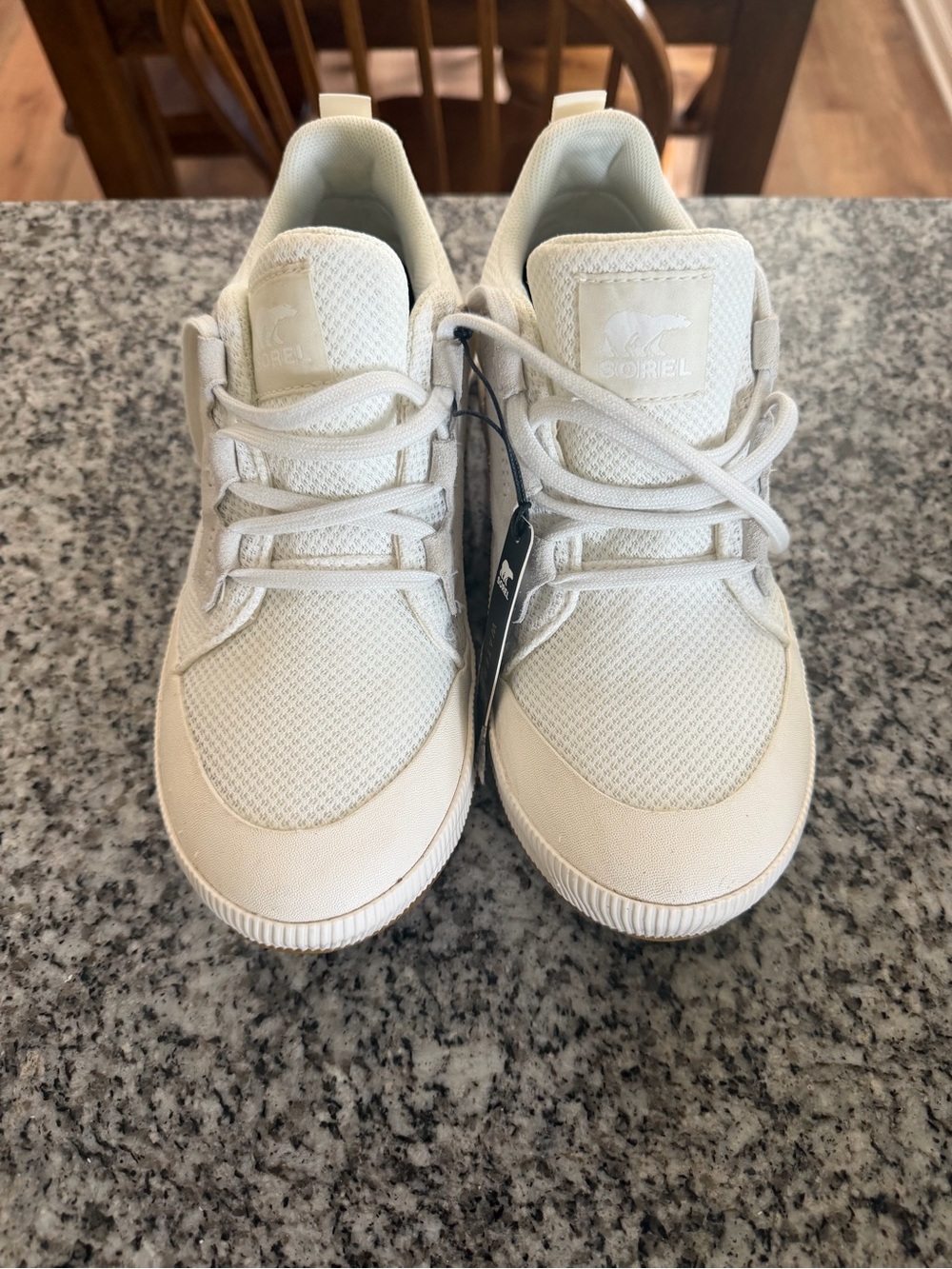 SOREL women’s Lightweight Cream Mesh Sneakers 9